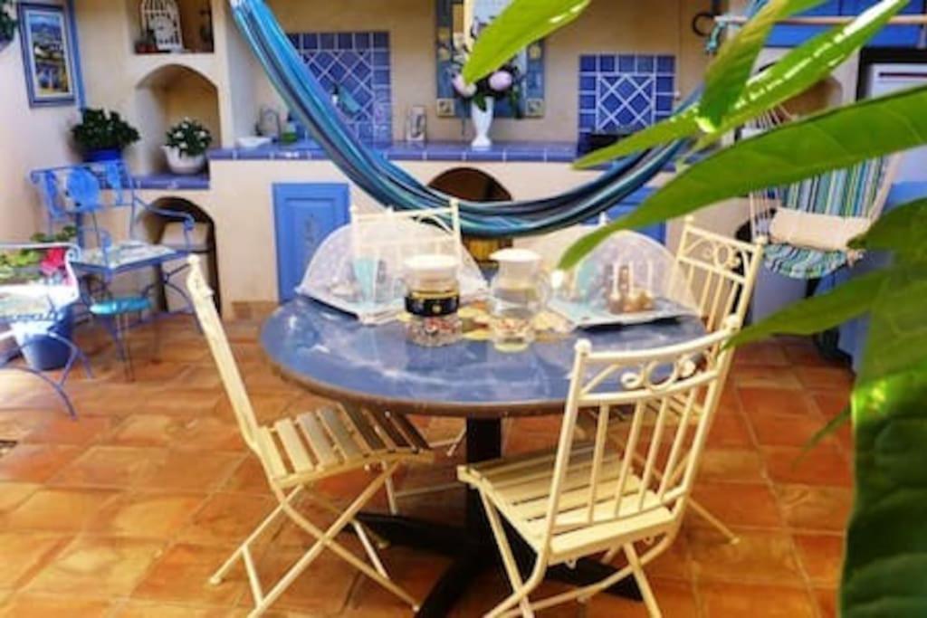 Nouveau ! Chambre D'Hote Insolite Privee " Coeurs De Pirates A Bali En Provence" Spa Sauna Massages Dans Cadre Exotique D'Amenagements Exterieurs D'Exception Ete Comme Hiver Bienvenue !!! Cavalaire-sur-Mer Ngoại thất bức ảnh