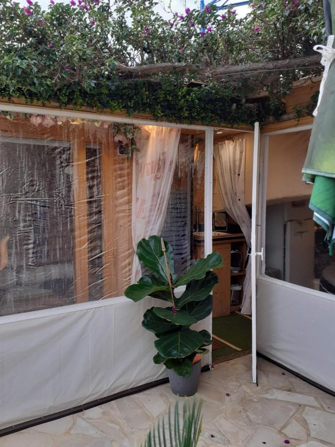 Nouveau ! Chambre D'Hote Insolite Privee " Coeurs De Pirates A Bali En Provence" Spa Sauna Massages Dans Cadre Exotique D'Amenagements Exterieurs D'Exception Ete Comme Hiver Bienvenue !!! Cavalaire-sur-Mer Ngoại thất bức ảnh